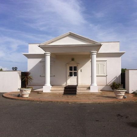 White House Cerveteri Exterior foto